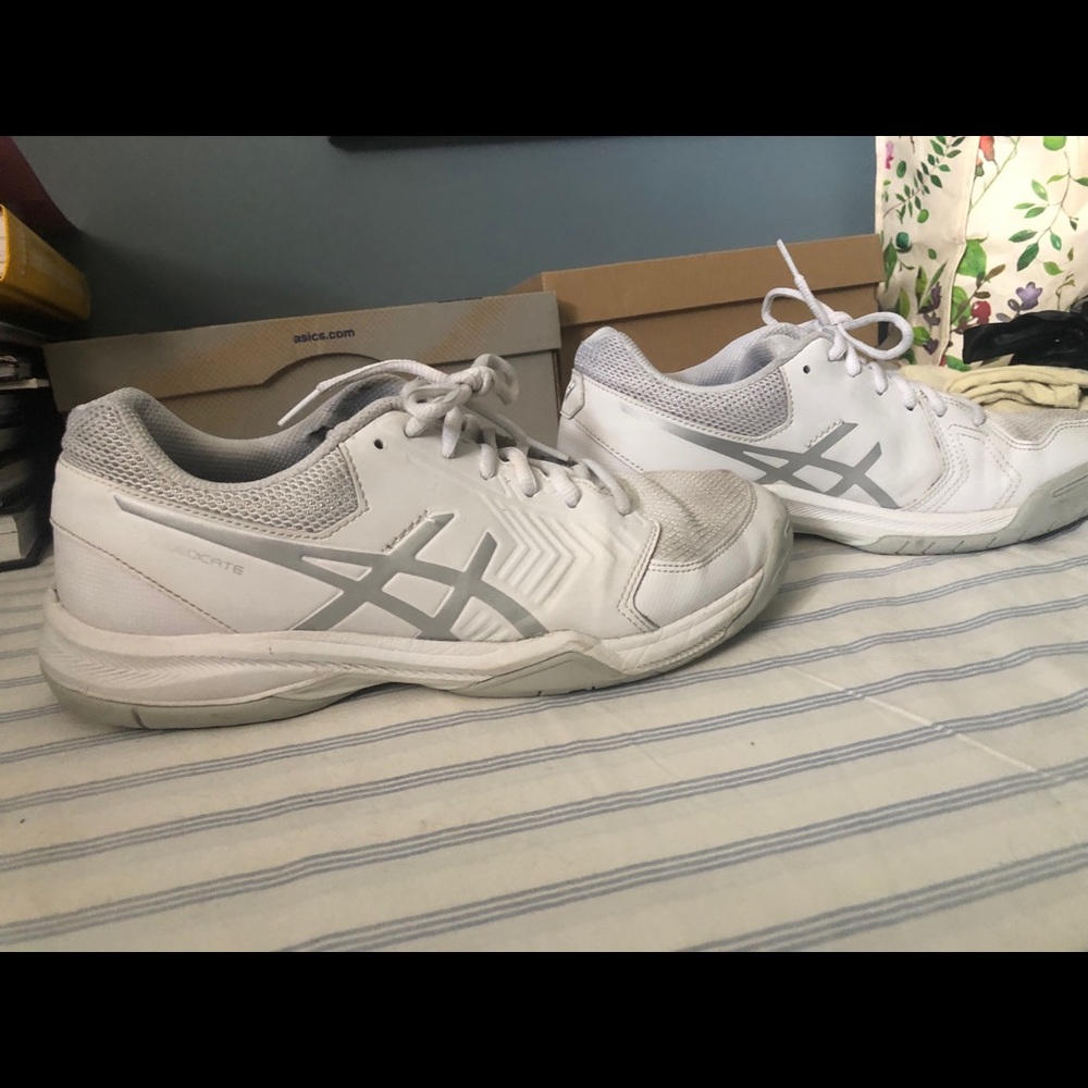 Asic volleyball shoes